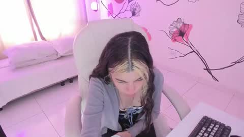 isabela_fiorelli online show from 09-16-25, 01:45