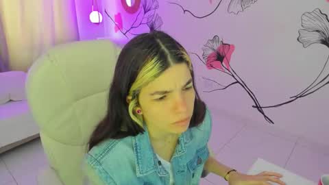 isabela_fiorelli online show from 11-23-25, 01:11