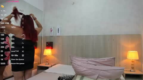 Snapshot of isabela_molina chatting on 06-27-26, 07:30 ISABELA online show from 06-27-26, 07:30