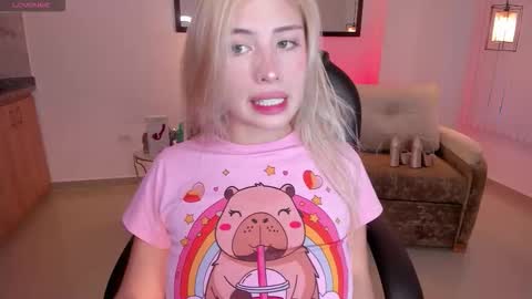 isabela romano online show from 11-28-25, 05:59