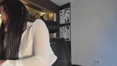 isabelastefano online show from 02-21-26, 03:40