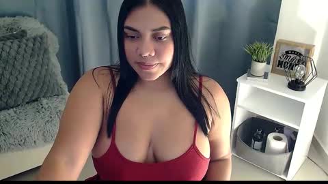 isabelateran online show from 12-01-25, 07:08