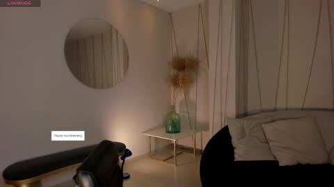 Isabel Bornner online show from 05-24-26, 04:56