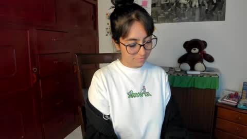 Snapshot of isabella22_1 chatting on 12-03-24, 10:29 Isabella22 1 online show from 12-03-24, 10:29