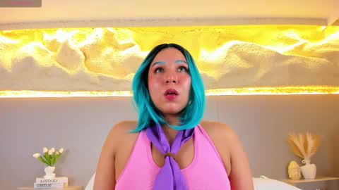 Isa online show from 02-22-26, 03:07