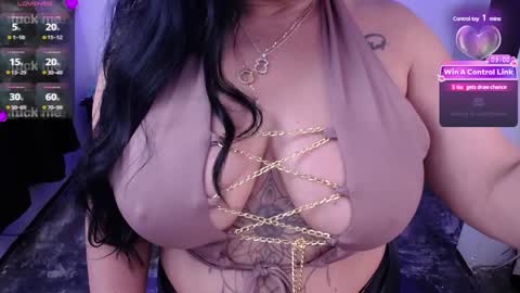 Snapshot of isabella_diprinzio chatting on 01-25-25, 10:39 Isabella Di Prinzio online show from 01-25-25, 10:39