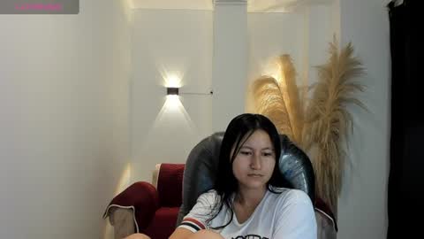 Snapshot of isabella_grace18 chatting on 06-11-26, 07:39 Isabella online show from 06-11-26, 07:39