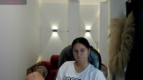 Snapshot of isabella_grace18 chatting on 07-29-26, 12:25 Isabella online show from 07-29-26, 12:25