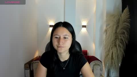 Snapshot of isabella_grace18 chatting on 07-30-26, 11:31 Isabella online show from 07-30-26, 11:31