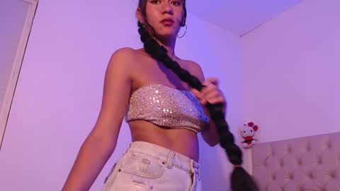 isabella_jazz online show from 01-20-25, 04:34