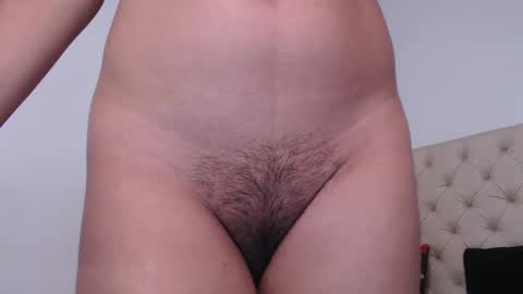 isabella_jazz online show from 02-21-25, 05:09