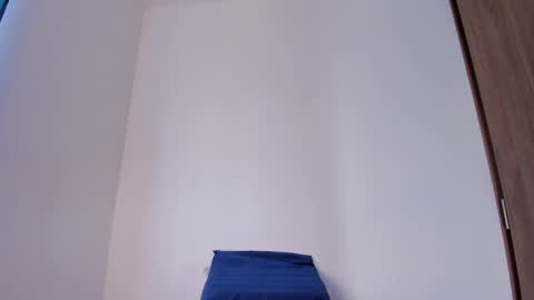  Isabel Lopez online show from 11-01-25, 12:40