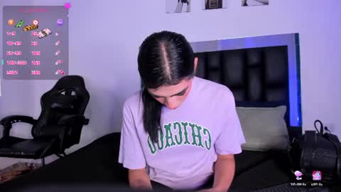 Isabella Moon9 online show from 06-26-26, 11:36
