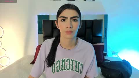 Isabella Moon9 online show from 07-14-26, 11:27