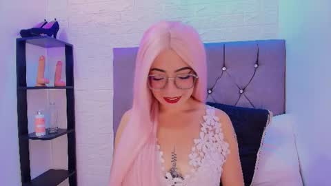 Snapshot of isabella_noir1 chatting on 06-12-26, 09:57 Isabella online show from 06-12-26, 09:57
