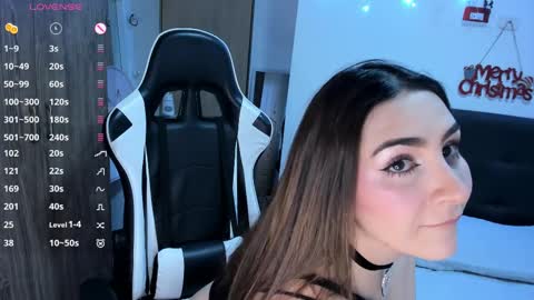 Isabella Sea online show from 12-15-24, 12:40