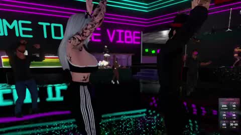 Snapshot of isabella_sunn chatting on 03-10-25, 04:07 isabella_sunn online show from 03-10-25, 04:07
