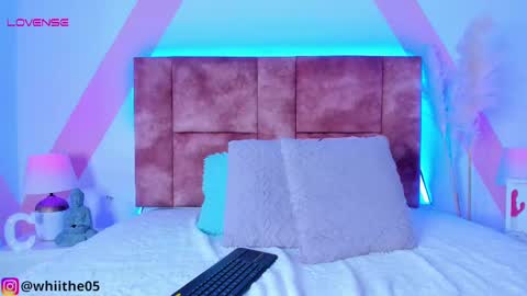 Isabella White online show from 02-27-25, 01:49