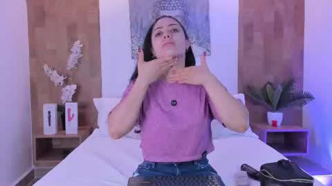 Snapshot of isabella_winkler chatting on 07-04-26, 11:05 isabella_winkler online show from 07-04-26, 11:05