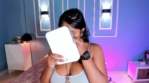 isabella zc online show from 06-12-26, 11:42