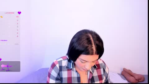 Snapshot of isabellaa_1 chatting on 07-25-26, 03:37 isabellaa_1 online show from 07-25-26, 03:37