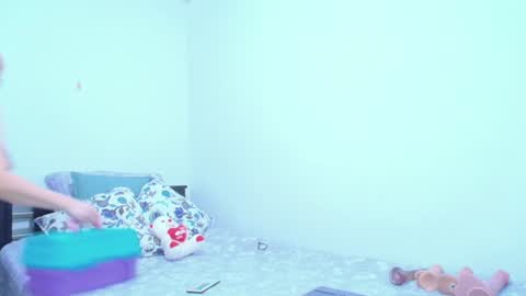 Snapshot of isabellaa_smith03 chatting on 06-20-26, 04:15 isabellaa_smith03 online show from 06-20-26, 04:15