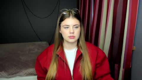 isabellabler online show from 12-30-24, 12:42