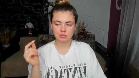 isabellabler online show from 12-15-25, 06:39