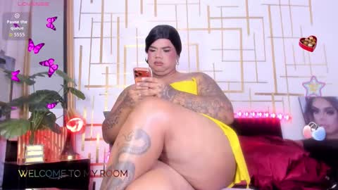 Snapshot of isabellabrand04 chatting on 02-28-26, 12:44 isabellabrand04 online show from 02-28-26, 12:44