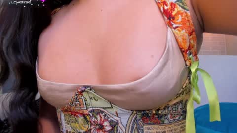 Isa Hill  online show from 12-31-24, 08:34