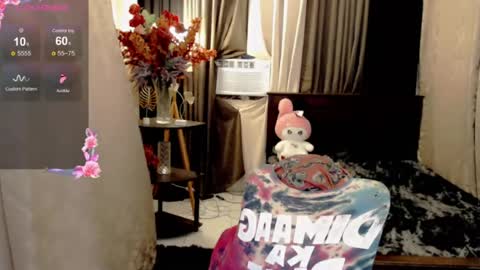 Snapshot of isabellaleights chatting on 06-12-26, 08:08 isabel online show from 06-12-26, 08:08