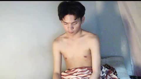 Snapshot of isabellaluvsdaddy chatting on 06-13-26, 02:15 Isabella online show from 06-13-26, 02:15