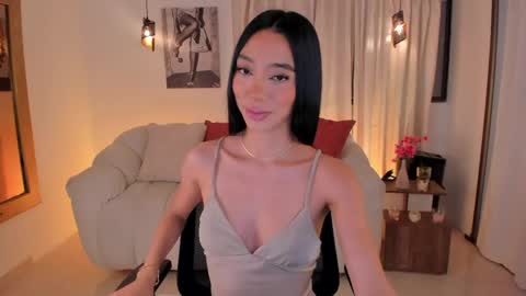 Snapshot of isabellalux_ chatting on 05-09-26, 04:34 ISABELLA online show from 05-09-26, 04:34