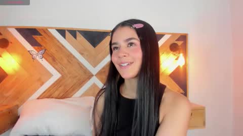 Isabella  online show from 10-10-25, 12:04