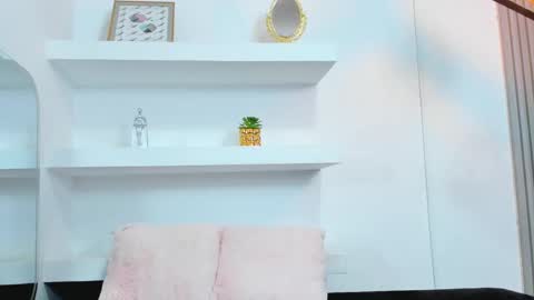 isabellamonet online show from 09-22-25, 07:16