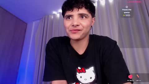 Isabella Mout  online show from 03-15-26, 09:43