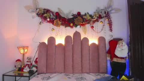  Martina  IG martissmith01 online show from 12-21-24, 09:15