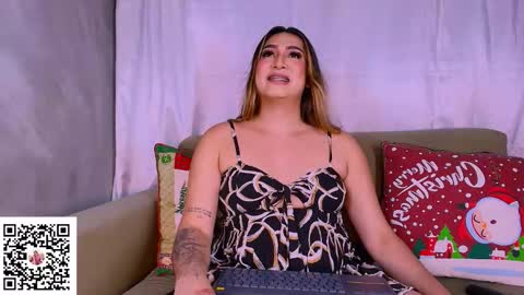  Martina  IG martissmith01 online show from 12-14-25, 10:20