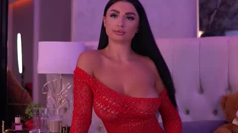 Snapshot of isabellehunt chatting on 09-12-25, 05:07 IsabelleHunt online show from 09-12-25, 05:07