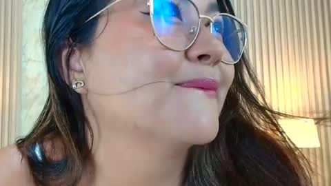 IsabellMendez online show from 06-19-26, 08:12