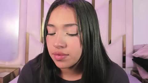 isabellrodriguez18 online show from 03-25-26, 03:34
