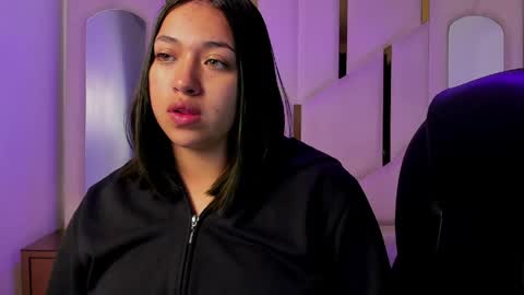 isabellrodriguez18 online show from 04-01-26, 03:29