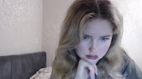 Snapshot of isabelswan chatting on 01-28-25, 07:10 isabelswan online show from 01-28-25, 07:10