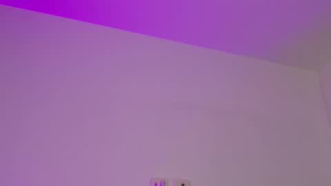 Snapshot of isahilton1 chatting on 01-31-26, 07:11 Isabella Hilton online show from 01-31-26, 07:11