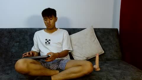 Snapshot of isak_lane chatting on 11-02-25, 02:03 isak_lane online show from 11-02-25, 02:03