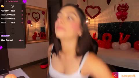Snapshot of isarogers_dl chatting on 02-15-25, 11:28 isabel online show from 02-15-25, 11:28