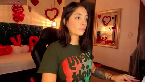 Snapshot of isarogers_dl chatting on 02-17-25, 11:02 isabel online show from 02-17-25, 11:02