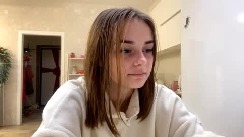 Issa online show from 12-21-25, 05:14