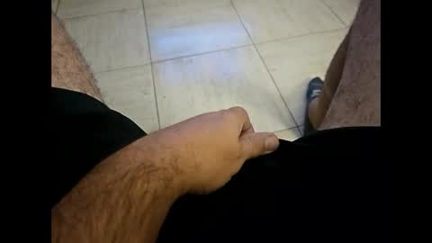 Snapshot of iscrewinutibolt chatting on 01-13-25, 12:13 Carlos online show from 01-13-25, 12:13