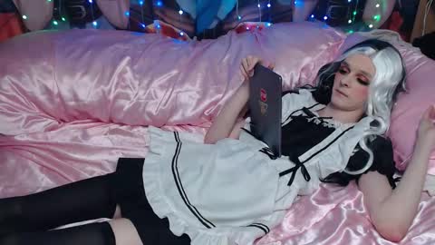 Snapshot of iselestias chatting on 01-15-26, 10:46 Sele online show from 01-15-26, 10:46